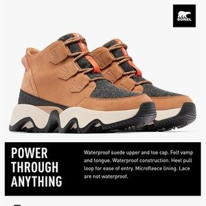 Sorel Kinetic Breakthru Caribou .  Women size 7.5 Color: Tawny Buff, Black